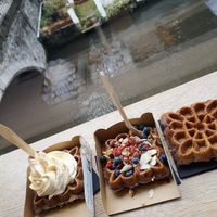 All vegan ! at Otto Waffle Atelier in Bruges