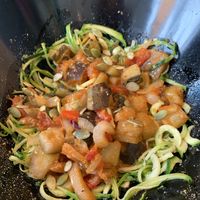 Zucchini noodle bowl at Copper Branch - Cours Charlemagne in Lyon