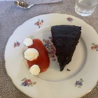 Torta al cioccolato con composta di fragole   at Il Casale in Castrocaro Terme E Terra Del Sole