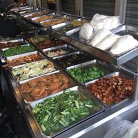 Vegetarian buffet at Yǒu Wèi SùShí  有味素食 in Hengchun