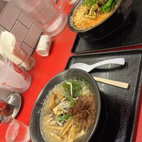Tantan men (upper) and miso ramen (lower)  at Jikasei Mensho in Tokyo