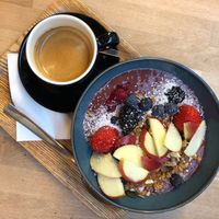 Smoothie bowls here are on point at Café du Sablon in Brussels