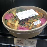  Vegan salads to go at Café du Sablon in Brussels