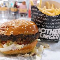  at Mother Burger - Saldanha in Lisbon