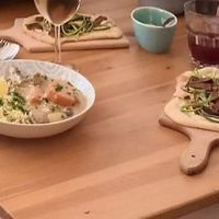 "Mini-tartelette" and rice with "vegetable steak" at Ventre Content in Liege