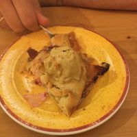 Dessert at Ventre Content in Liege