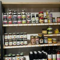 Jellies, al sorts of oil, dried tomatoes ... at Odevie in Ypres