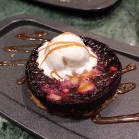 Crumble com natas de limão (a melhor das 3 que comi, na minha opinião!) at The Green Affair - Chiado in Lisbon