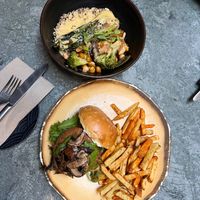 Chickpea and quinoa burger and Buddha bowl  at The Green Affair - Chiado in Lisbon