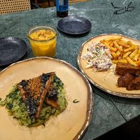 Tofu inspiriert vom Meer, Sparerips at The Green Affair - Chiado in Lisbon