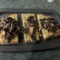 Crostinis with mushrooms  at The Green Affair - Chiado in Lisbon