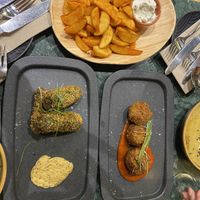 Spinach and mushrooms crochets at The Green Affair - Chiado in Lisbon