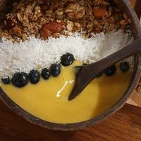 Smoothie bowl at Roots in Zagreb