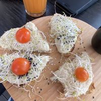 Humus sandwich and vegetable smoothie  at Roots in Zagreb