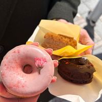  at Whyte - VENUTS in Tokyo