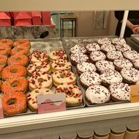 The cinnamon sugar & salted caramel donuts got cut off!  at Brammibal's Donuts - KaDeWe in Berlin