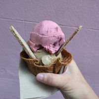 Cereza y cafe at Nieve de Olla in Mexico City