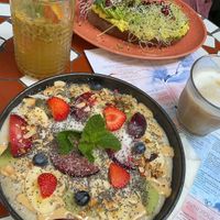 Porrige with fruits and granola  at Palo Verde in Prague