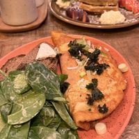 Omeleta s kimchi a waffle 💚  at Palo Verde in Prague