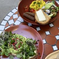 Top: scrambled tofu / bottom: hummus & avocado bread  at Palo Verde in Prague