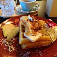 Waffles with maple syrup and fruit at Palo Verde in Prague