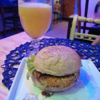 Hambúrguer de feijão branco at Mascavo in Salvador