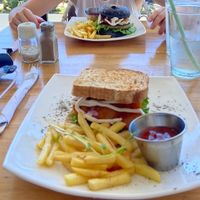 Mexican burger 👍🏼 and tofu sandwich 👎🏼  at Karma in Jaco