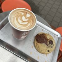 Le Buddy 6€, Swookie 3,50€  at Buddy Buddy in Brussels