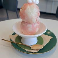 Icecream flavors: Watermelon-Dill & Peach-Chamomile at AcheMi in Seoul