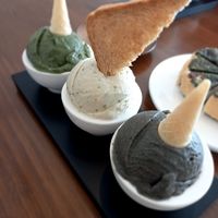 Three flavor sampler: mugwort, garlic, black sesame. at AcheMi in Seoul