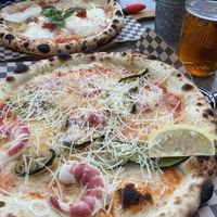 Vegan scampi pizza!  at Pixel in Solna