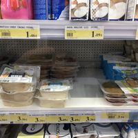 Vegan cheese and steak at Unide Supermercado in El Hierro