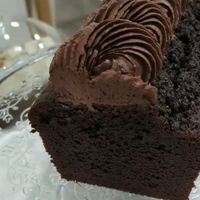 Chocolate 🍫  at Petits Délices in Mataro