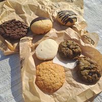 Galletas veganas at Petits Délices in Mataro