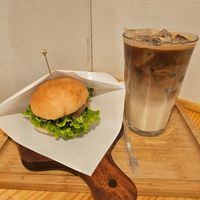  at Shochiku-en in Tokyo