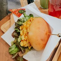Tofu skin burguer   at Shochiku-en in Tokyo