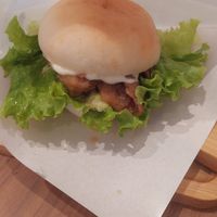 Chicken Burger at Shochiku-en in Tokyo
