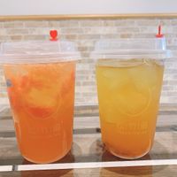 grapefruit green tea at Shochiku-en in Tokyo