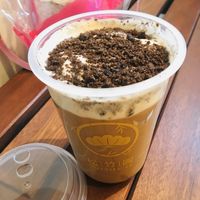 Cheese tea at Shochiku-en in Tokyo