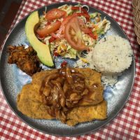 Almuerzo del día  at Casa Omedeto in Armenia