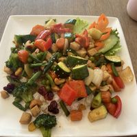 Kai Pad Med Mamuang: sweet and savoury. Very good!  at Saowapa in Utrecht