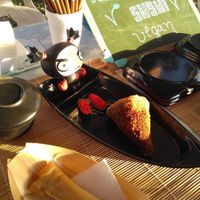 Hot temaki at Amana in Lauro De Freitas