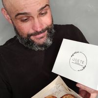 E meu marido aprovou os pastéis de nata!!! at Odete Bakery in Porto