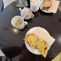 Unsere Bestellung  at Odete Bakery in Porto