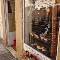 Front/entrance at Odete Bakery in Porto