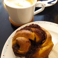 Cinnamon roll at Odete Bakery in Porto