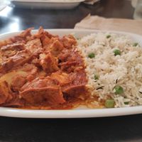 Tofu tiki masala at Odete Bakery in Porto