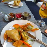 Samosas as starters. at India Gate in Funchal