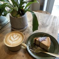 Latte and cheese cake  at Onibus Coffee in Tokyo