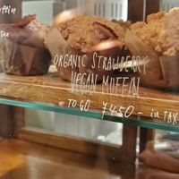 Organic vegan muffin at Onibus Coffee in Tokyo